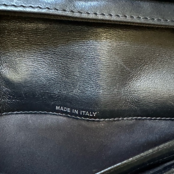 Chanel Camellia Wallet - Picture 13 of 15